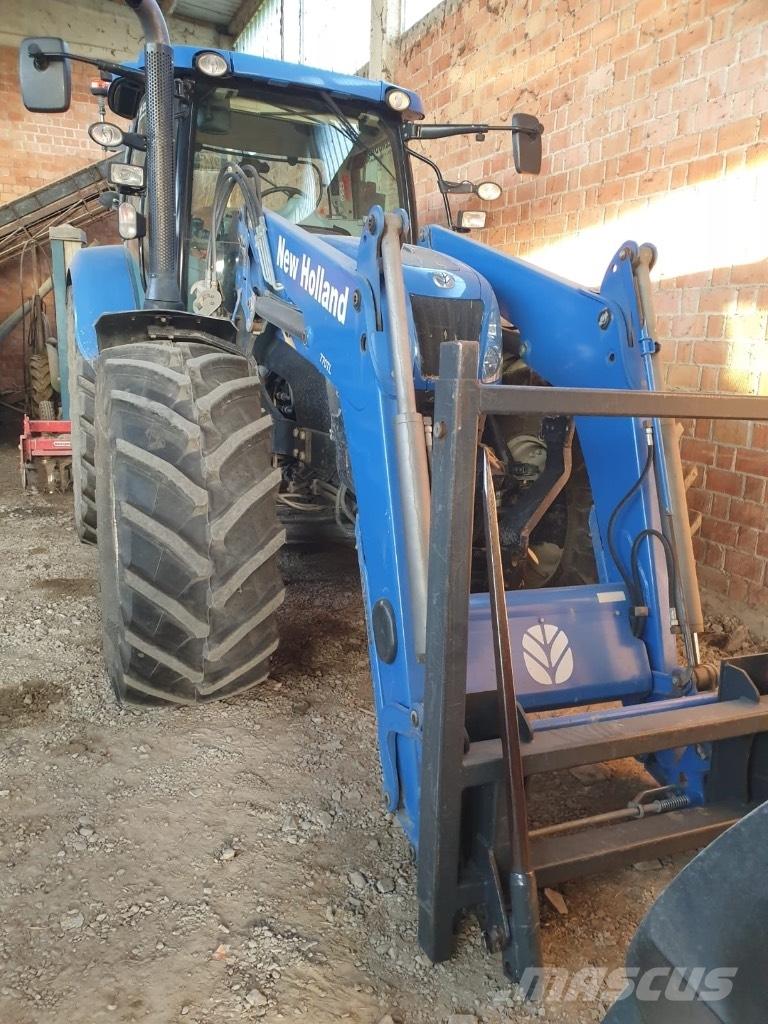 New Holland T 6.175 トラクター