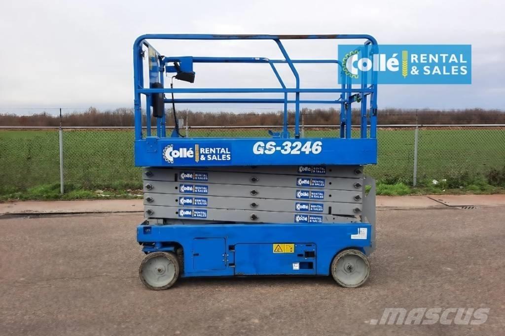 Genie GS-3246 | 2013 シザースリフト