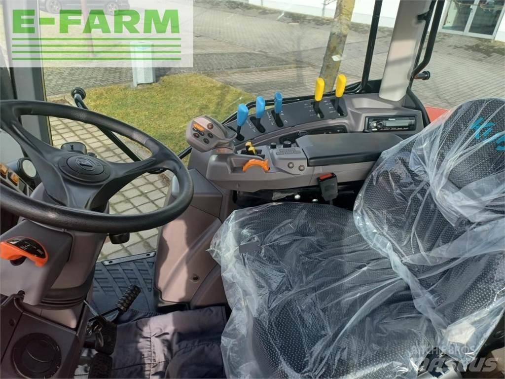 Kubota m6-122 トラクター