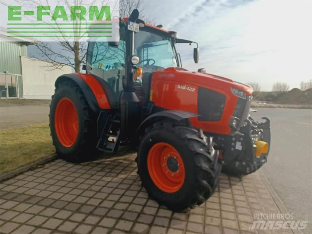Kubota m6-122 トラクター