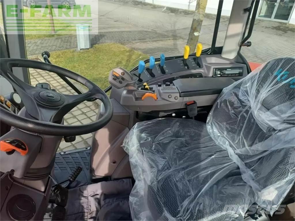 Kubota m6-122 トラクター