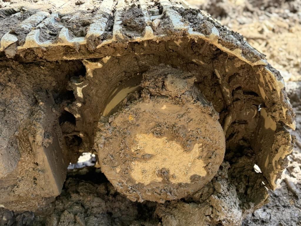 Doosan DX 220 LC-9 大型油圧ショベル12t以上（パワーショベル・ユンボ）