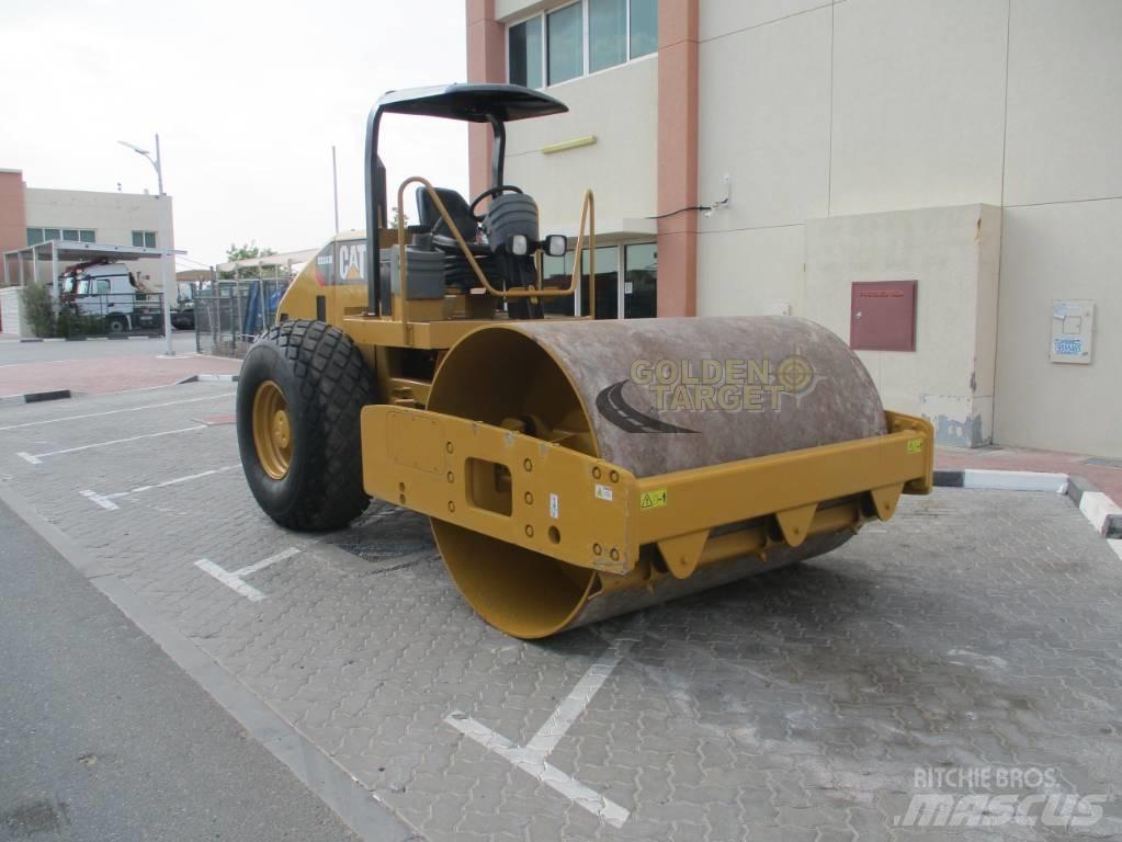 CAT CS 533 E Roller 振動ローラ