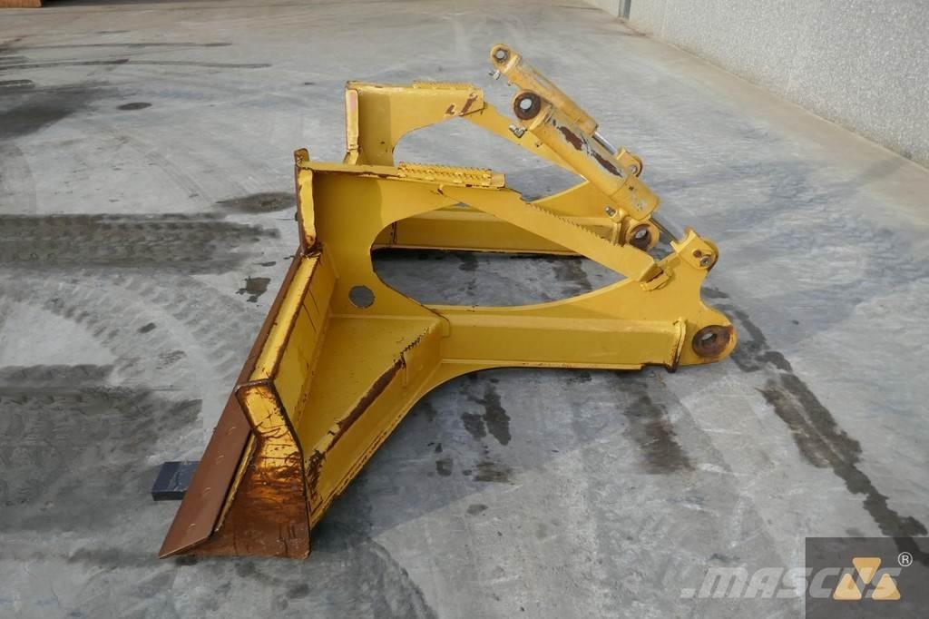 CAT Skidder blade ブレード