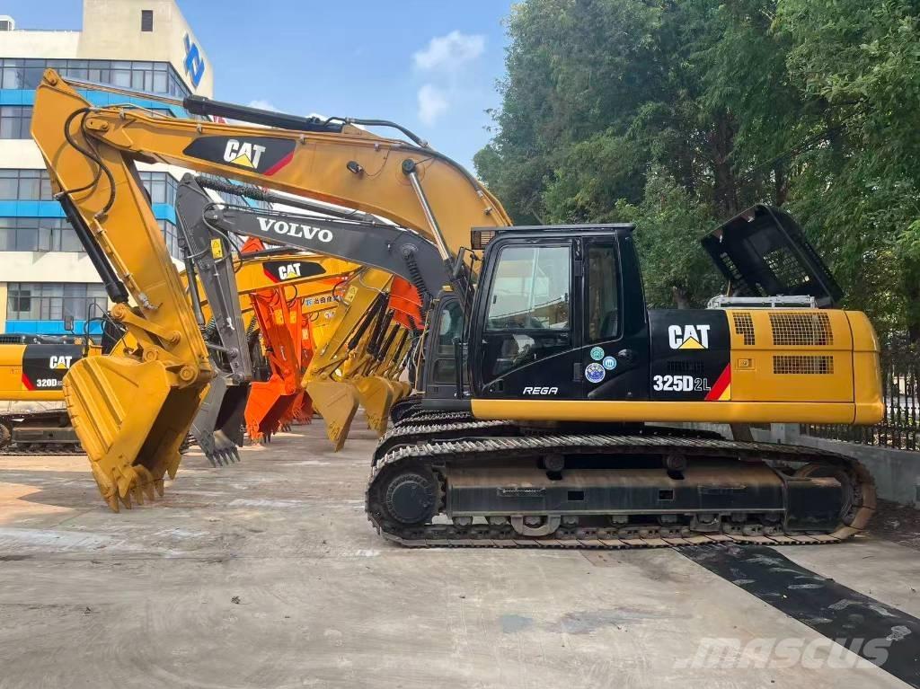 CAT 325 D L 大型油圧ショベル12t以上（パワーショベル・ユンボ）