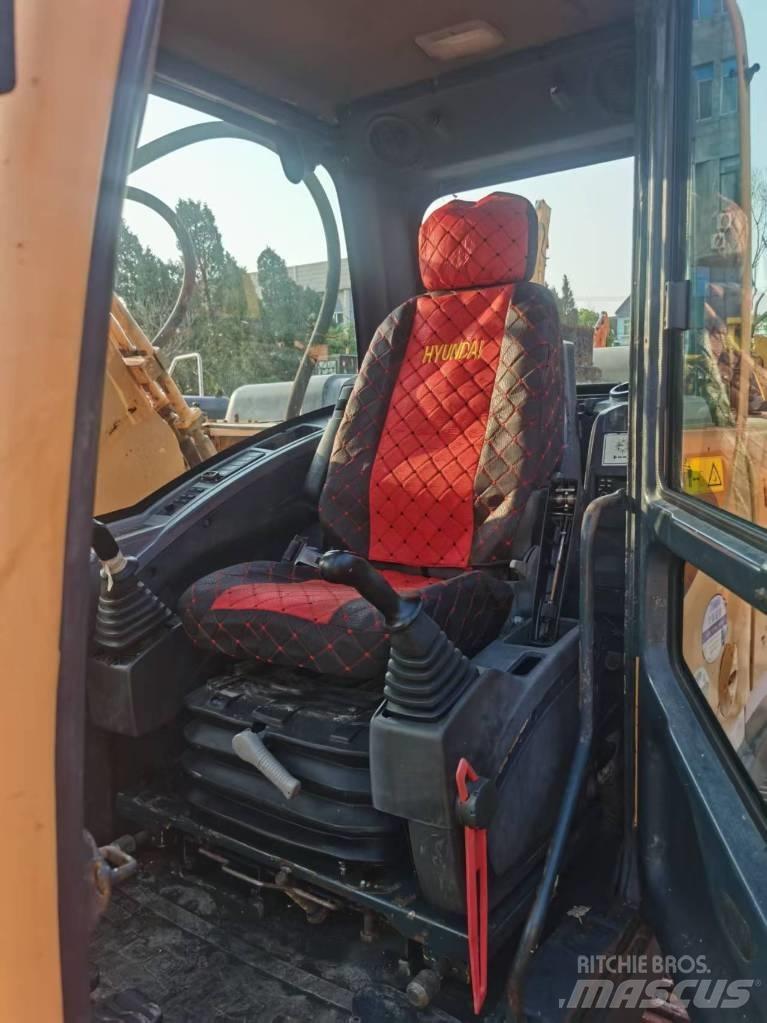 Hyundai 220lc-9s 中型油圧ショベル 7ｔ-12ｔ（ユンボ・パワーショベル・バックホー）