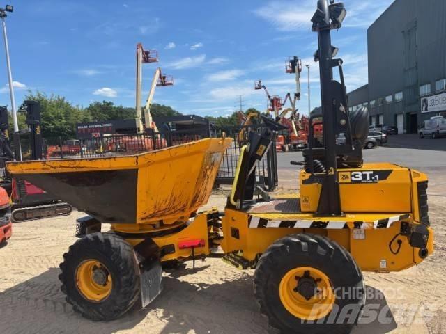 JCB 3STH サイト　ダンプ