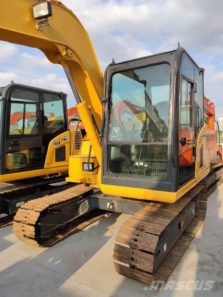 Komatsu PC 70-8 大型油圧ショベル12t以上（パワーショベル・ユンボ）