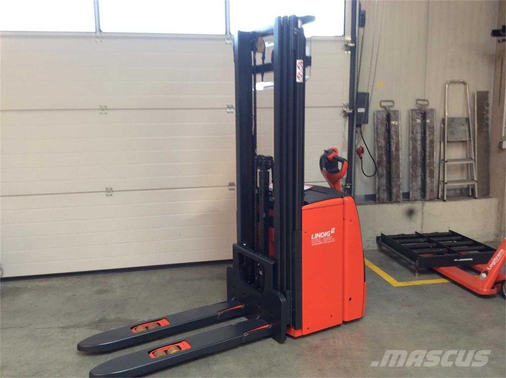 Linde L16 自走式スタッカー