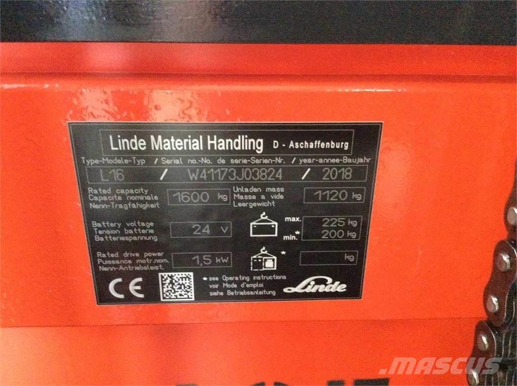 Linde L16 自走式スタッカー