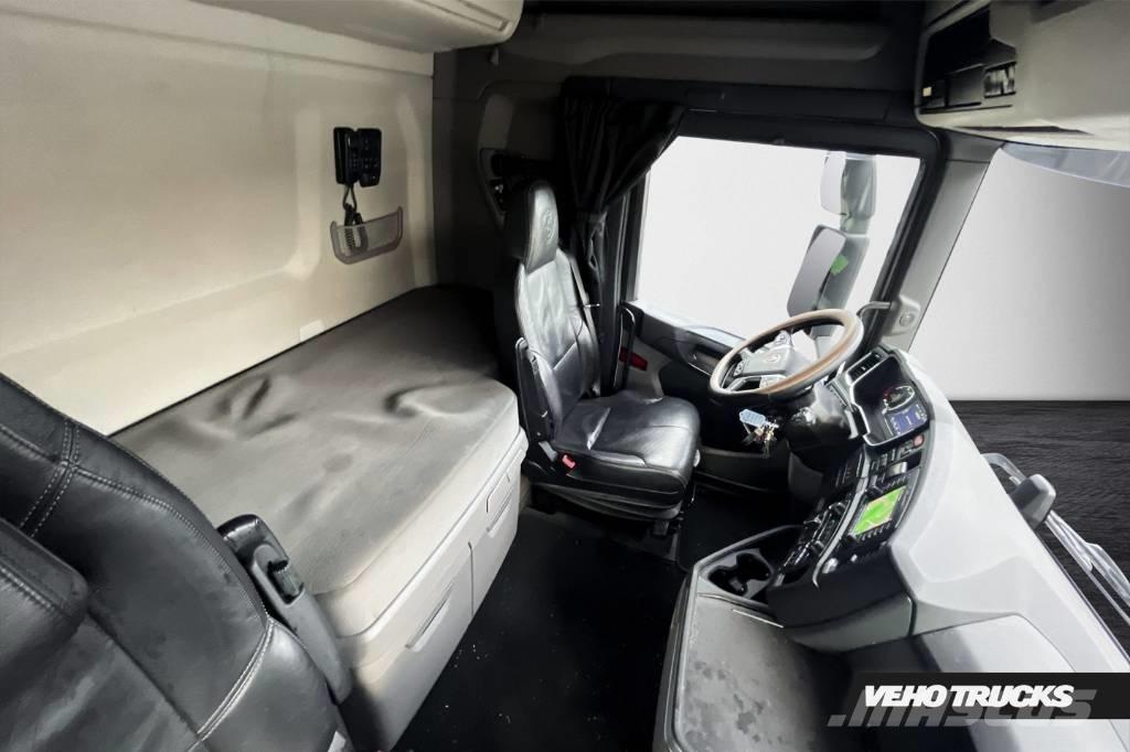 Scania S 500 6x2 中古トラクターヘッド | トレーラーヘッド