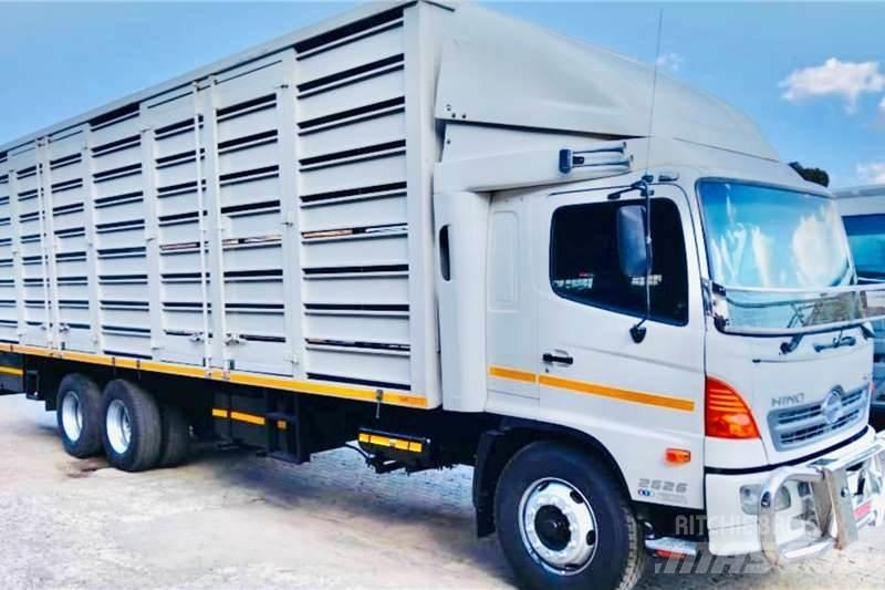 Hino 500 2626 その他トラック
