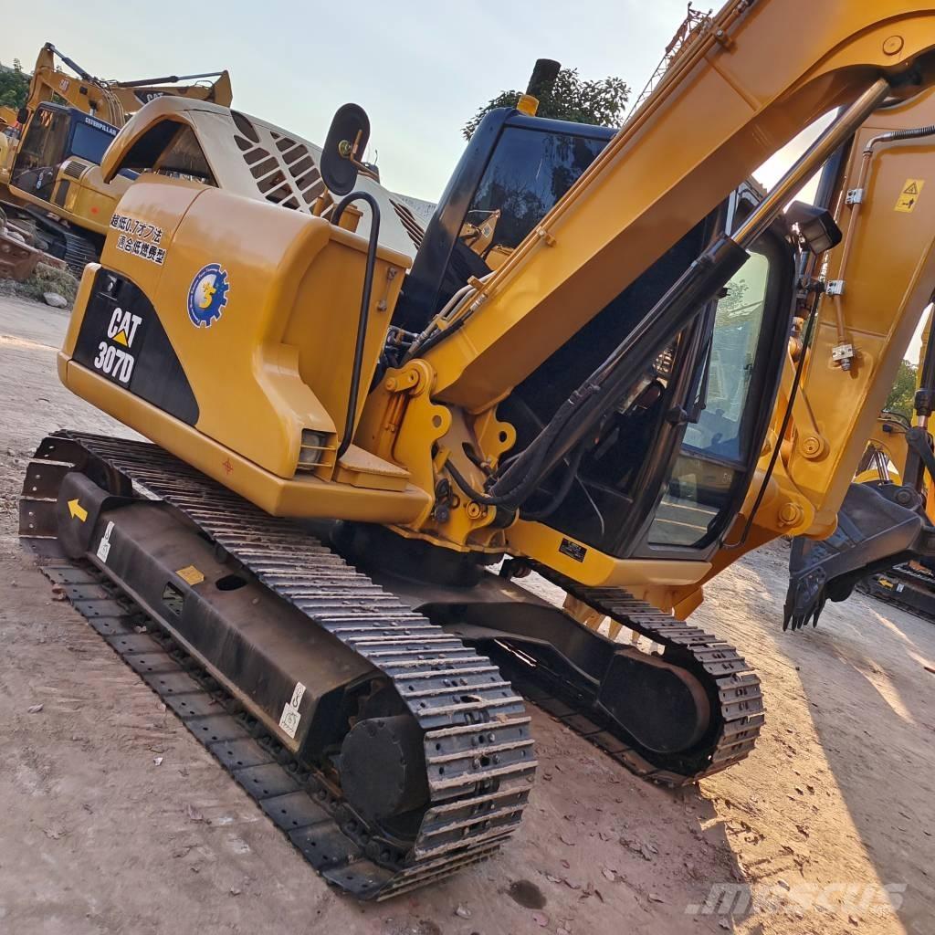 CAT 307 D 中型油圧ショベル 7ｔ-12ｔ（ユンボ・パワーショベル・バックホー）