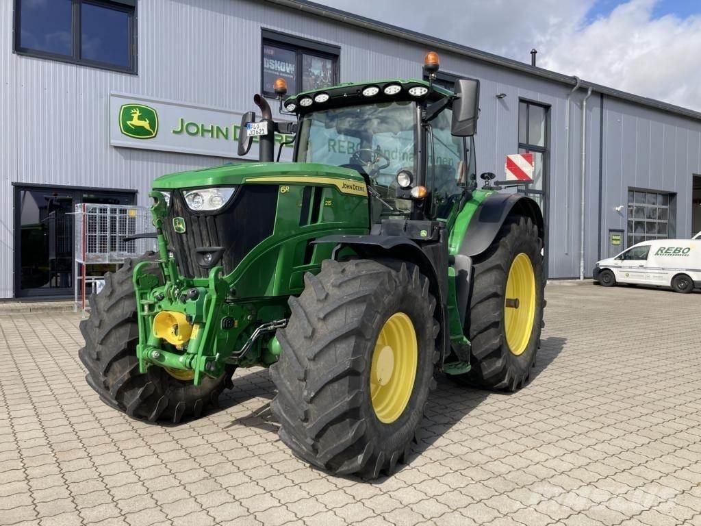 John Deere 6R215 トラクター