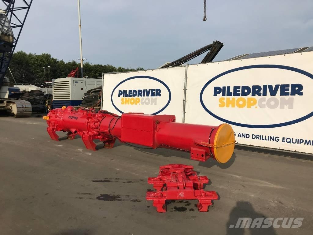 Delmag D30-32 ディーゼルパイルハンマー
