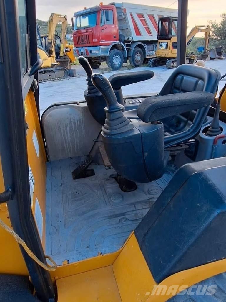 JCB 1CX バックホーローダー