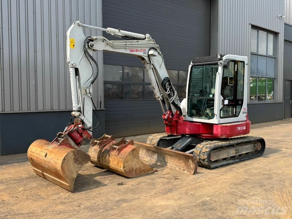 Takeuchi TB153 特殊油圧ショベル
