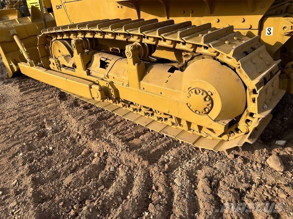 CAT D6G ブルドーザー