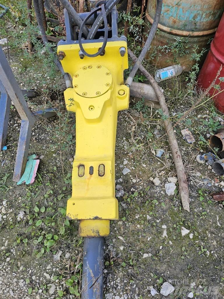 Atlas Copco SB 302 ハンマー／ブレーカ