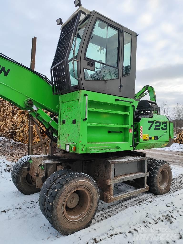 Sennebogen 723 廃棄物／工業産廃処理機
