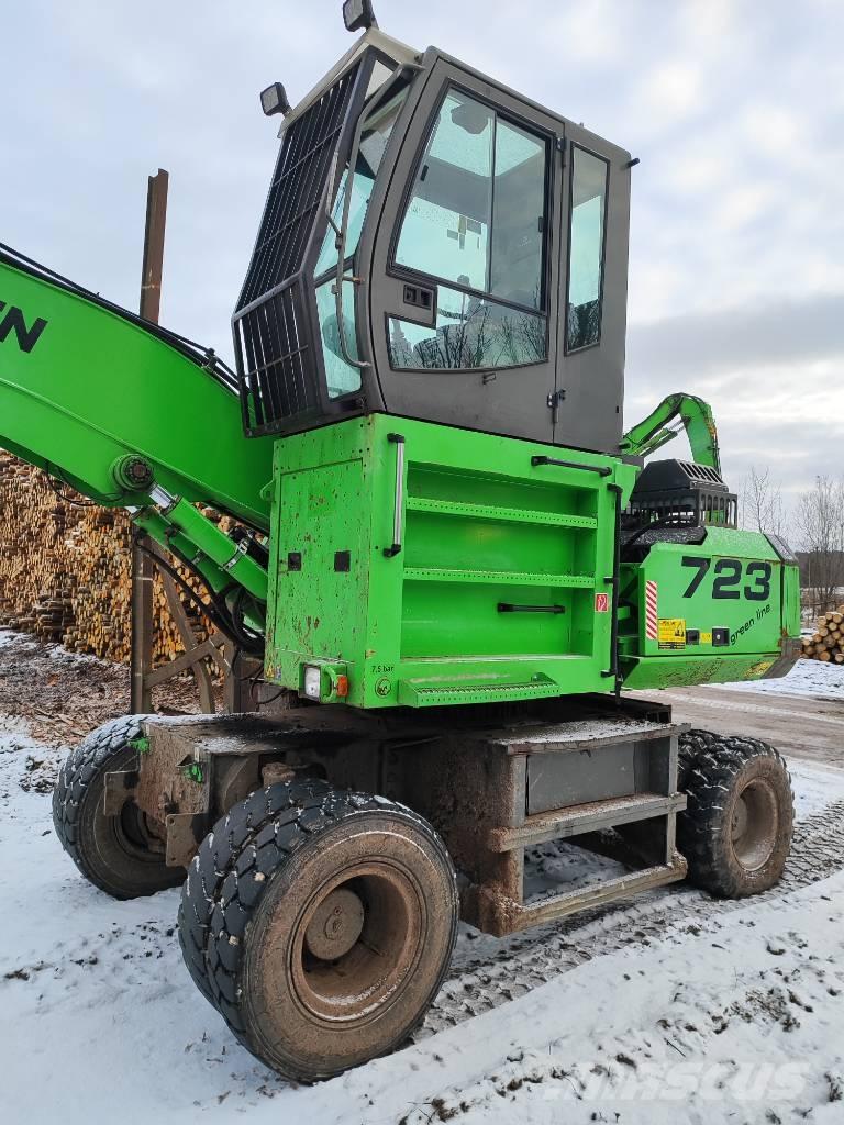 Sennebogen 723 廃棄物／工業産廃処理機