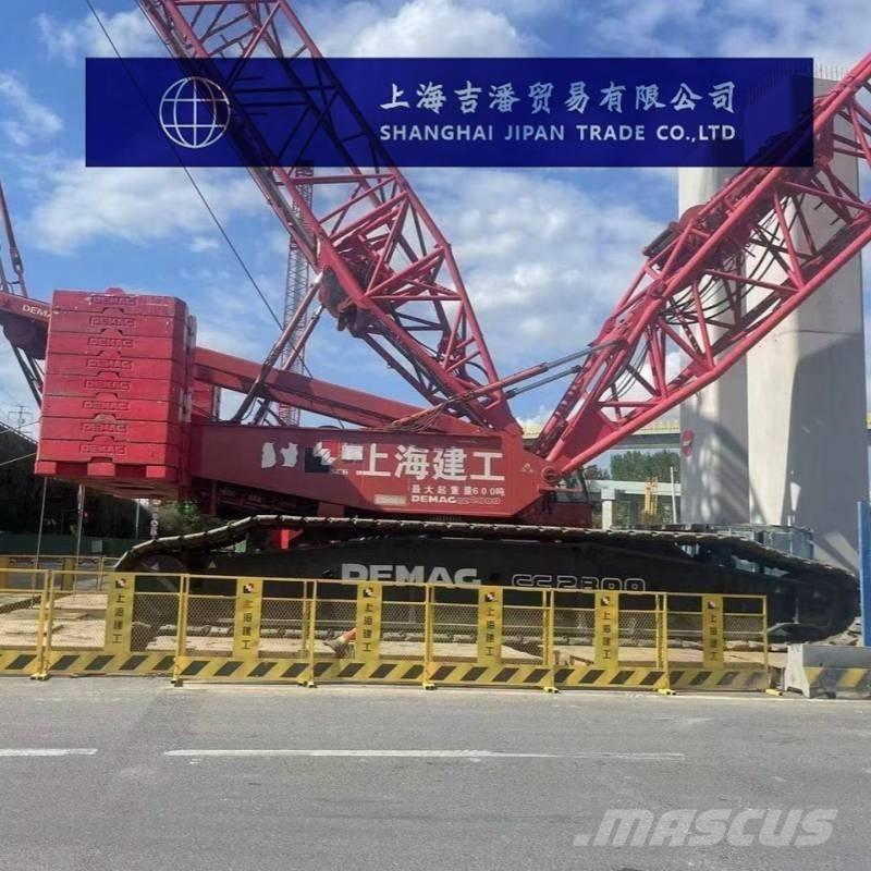 Demag CC 2800 クローラクレーン