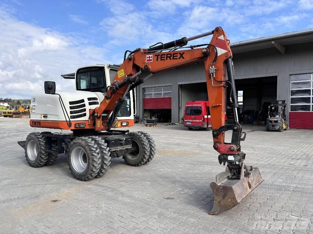 Terex TW 75 ホイール式油圧ショベル（パワーショベル・ユンボ・バックホー）