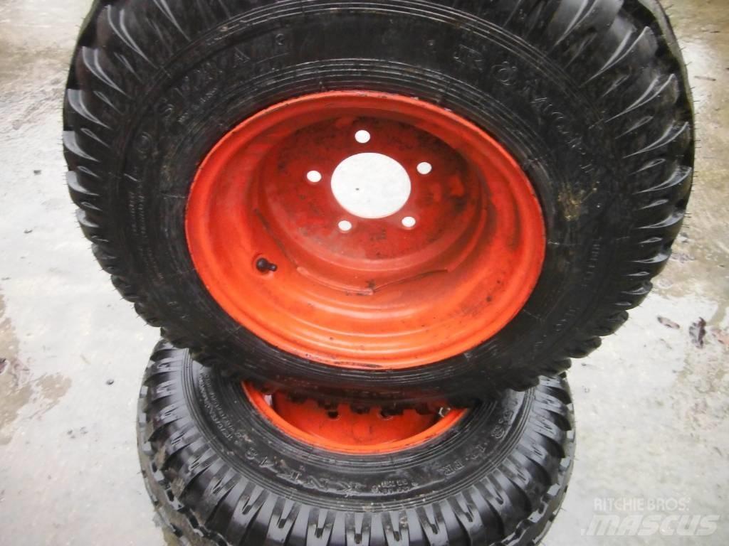  SEHA 10.0/75R15.3 タイヤ、ホイル、リム