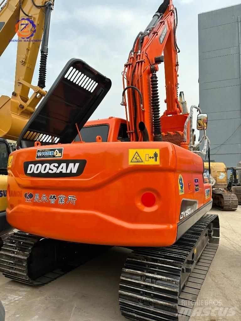 Doosan DX 150 中型油圧ショベル 7ｔ-12ｔ（ユンボ・パワーショベル・バックホー）