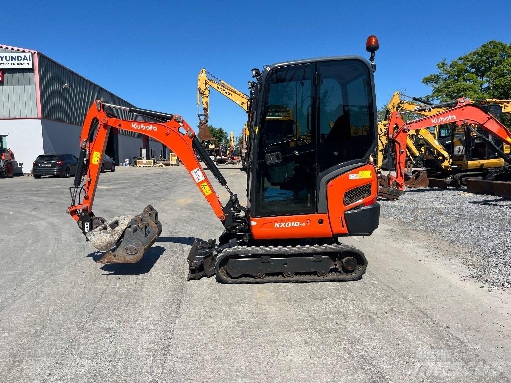 Kubota KX 018-4 ミニ油圧ショベル 7t以下（ミニユンボ・ミニディガー）