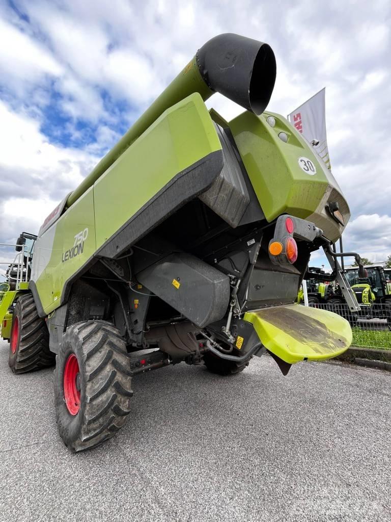 CLAAS Lexion 750 コンバイン