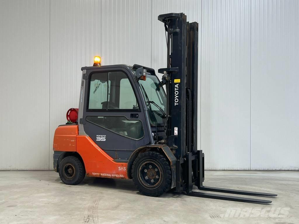 Toyota 02-8FGJF35 LPGフォークリフト