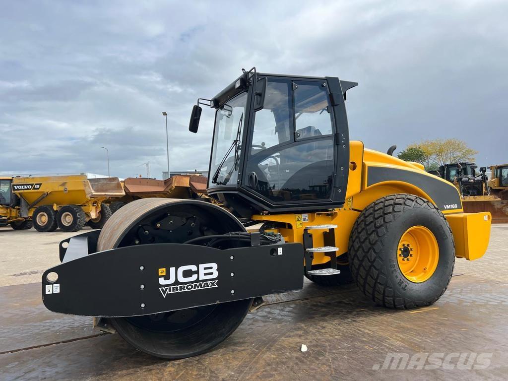 JCB VM166D 振動ローラ