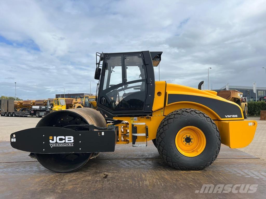JCB VM166D 振動ローラ