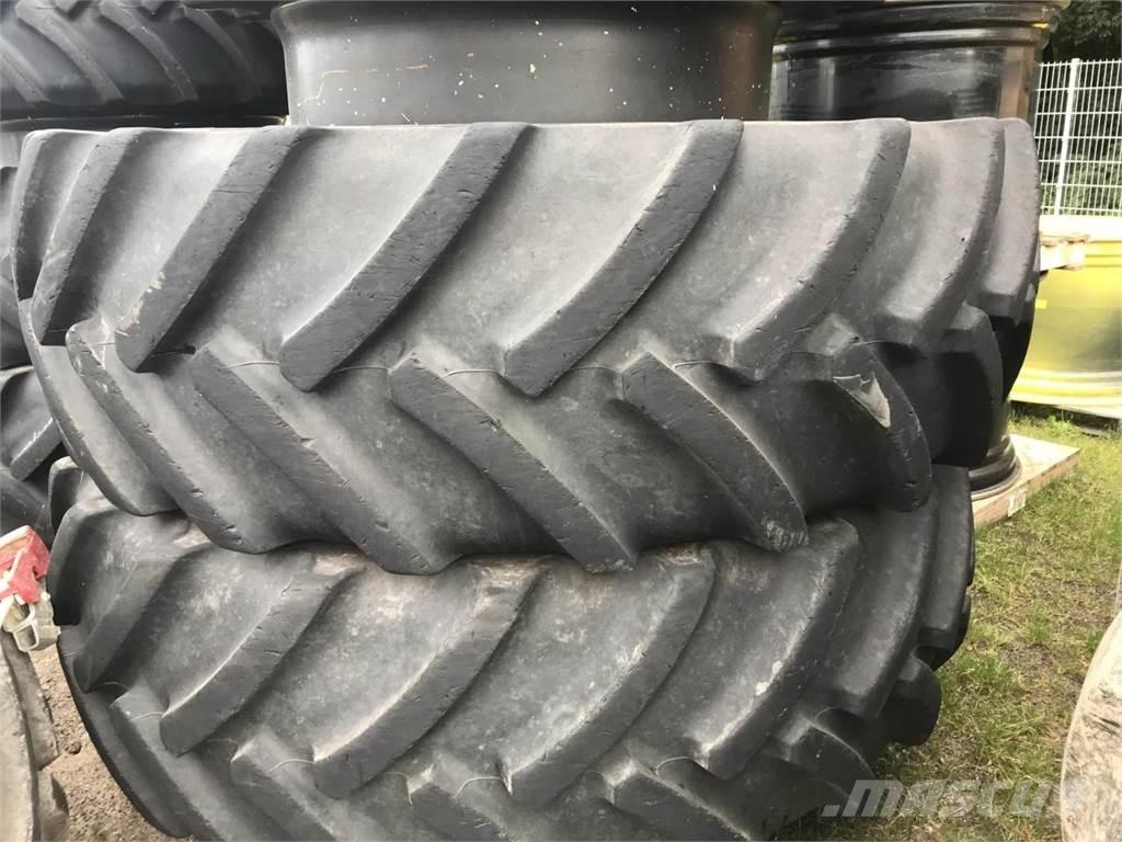 Mitas 680/80R42 タイヤ、ホイル、リム