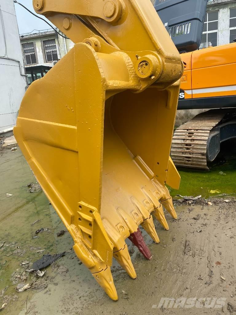 CAT 330 D 大型油圧ショベル12t以上（パワーショベル・ユンボ）