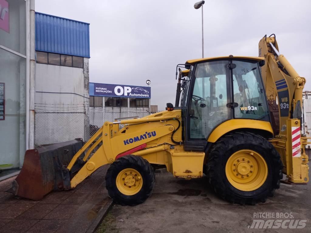 Komatsu WB 93 R バックホーローダー