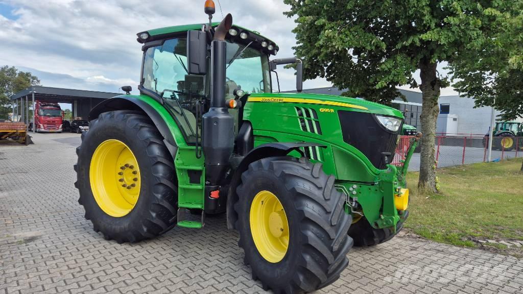 John Deere 6195 R トラクター