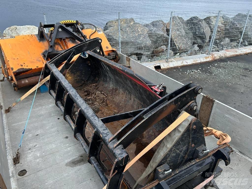 Manitou CBG 2300 バケット