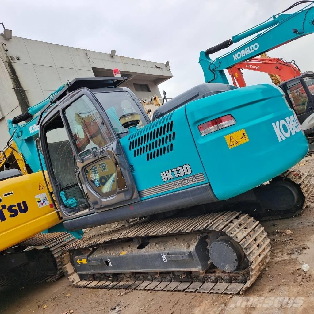 Kobelco SK 130 SR 大型油圧ショベル12t以上（パワーショベル・ユンボ）