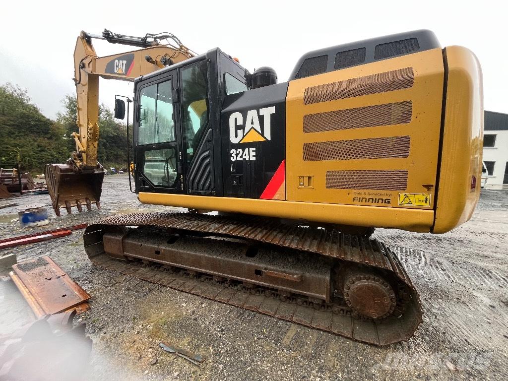 CAT 324 E 大型油圧ショベル12t以上（パワーショベル・ユンボ）