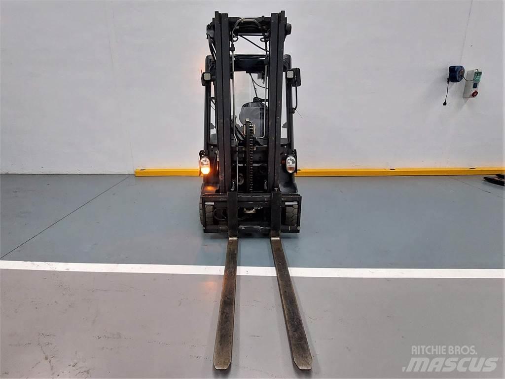 Linde E15 EVO バッテリーフォークリフト