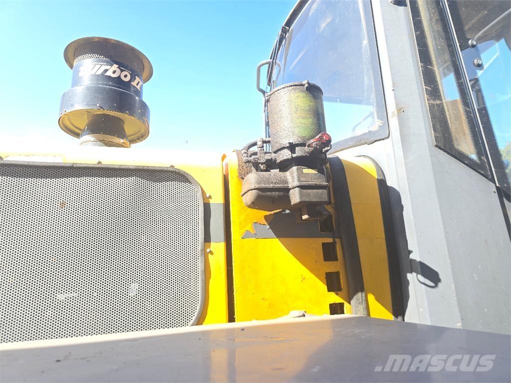 Furukawa 345 II ホイールローダー・タイヤショベル