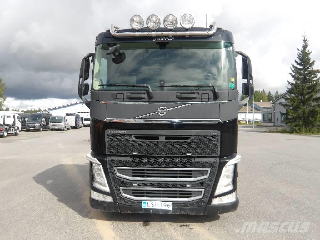 Volvo FH 500 8x4 クレーントラック、ユニック車