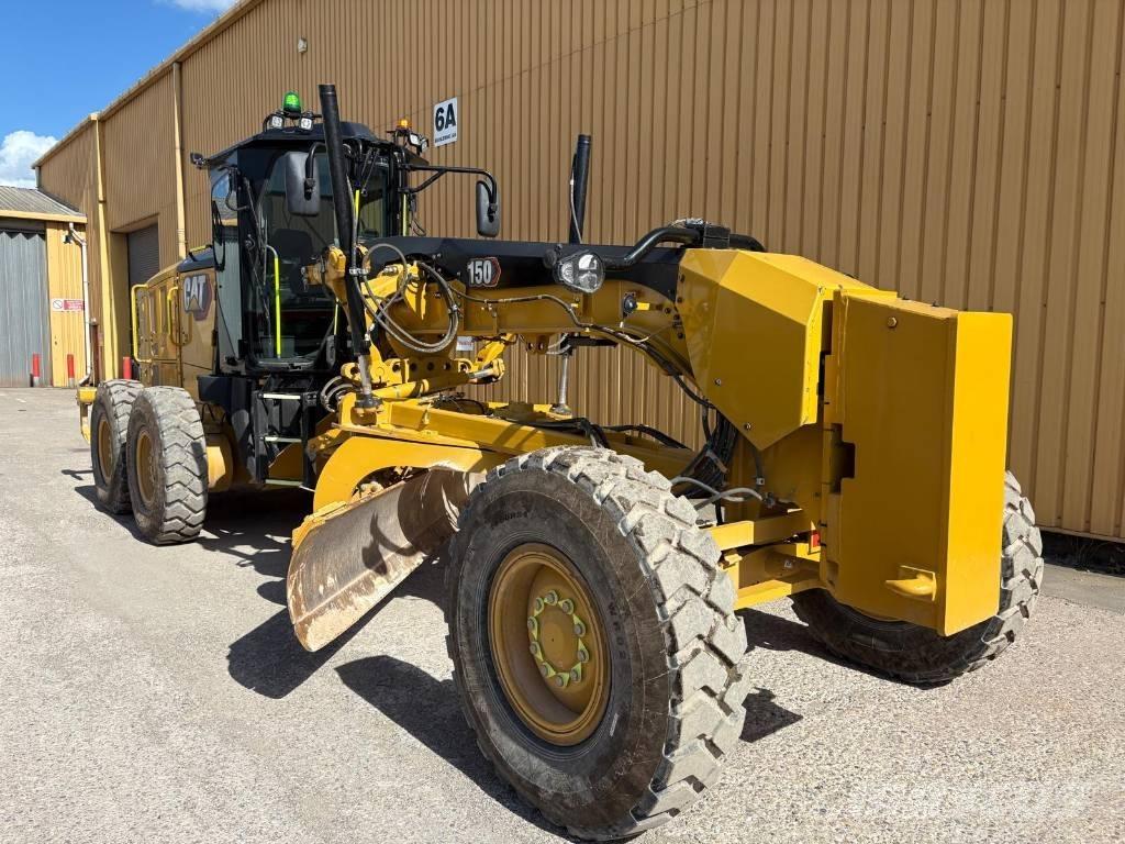 CAT 150 モーターグレーダー