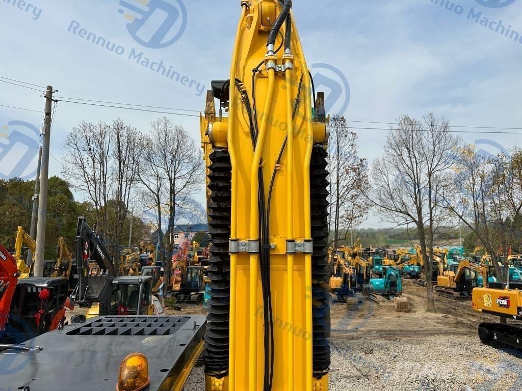 Komatsu PC200-8 大型油圧ショベル12t以上（パワーショベル・ユンボ）