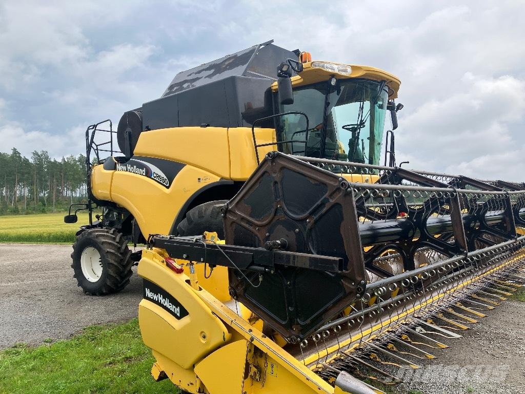 New Holland CR 980 コンバイン