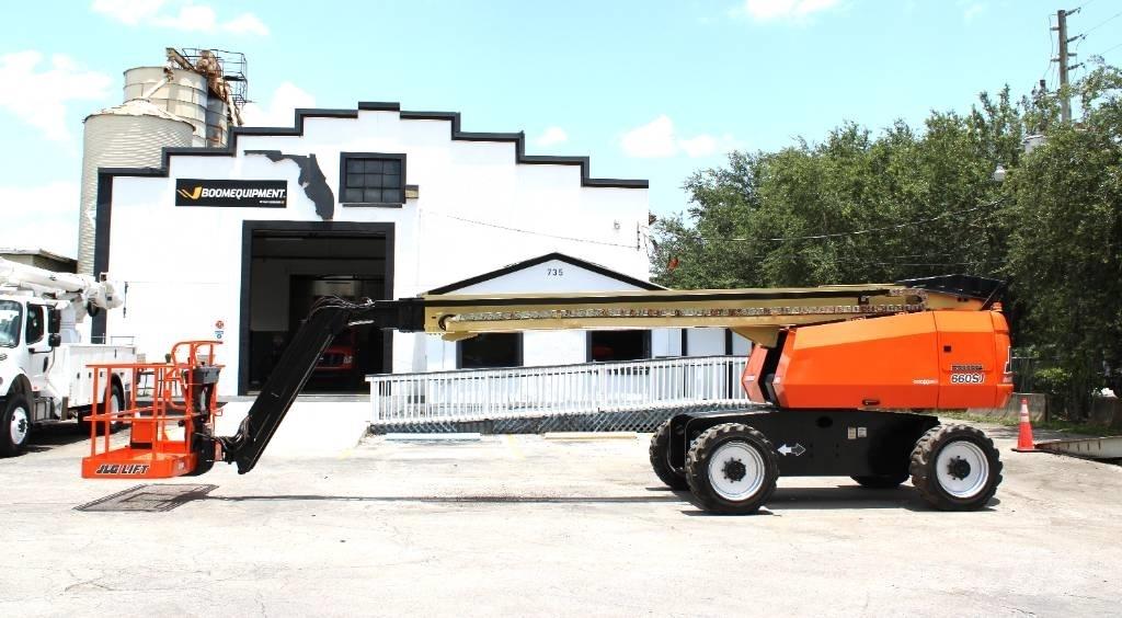 JLG 660 SJ ブームリフト　直伸型