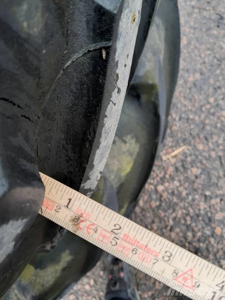 Michelin 540/65R38 タイヤ、ホイル、リム