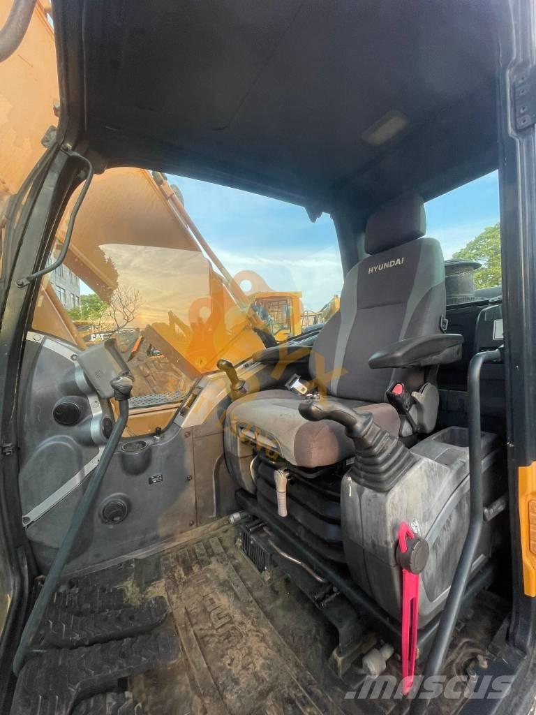 Hyundai Robex 225 大型油圧ショベル12t以上（パワーショベル・ユンボ）